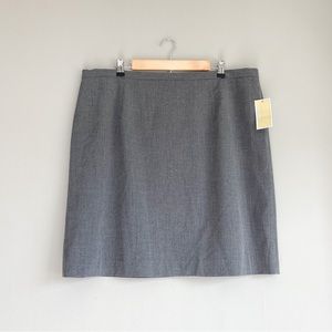 NWT MICHAEL Michael Kors Gray Skirt